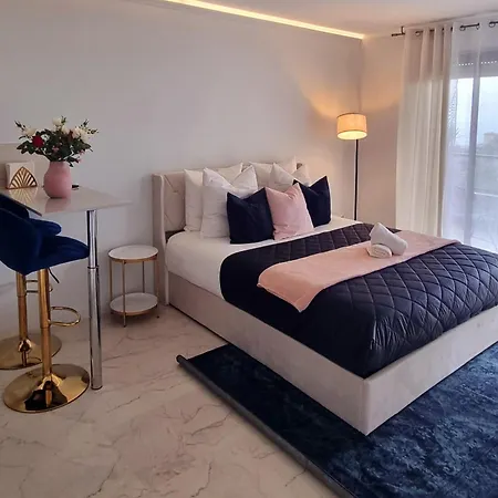Appartement With View Of Monaco *